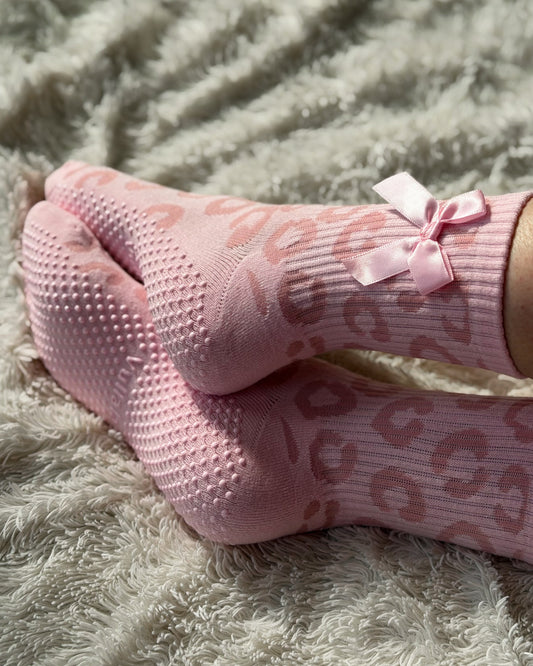 Blush Leopard Grip Sock