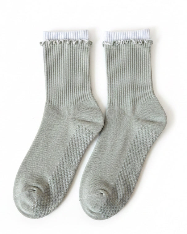 The Double Layered Grip Sock – Oyster